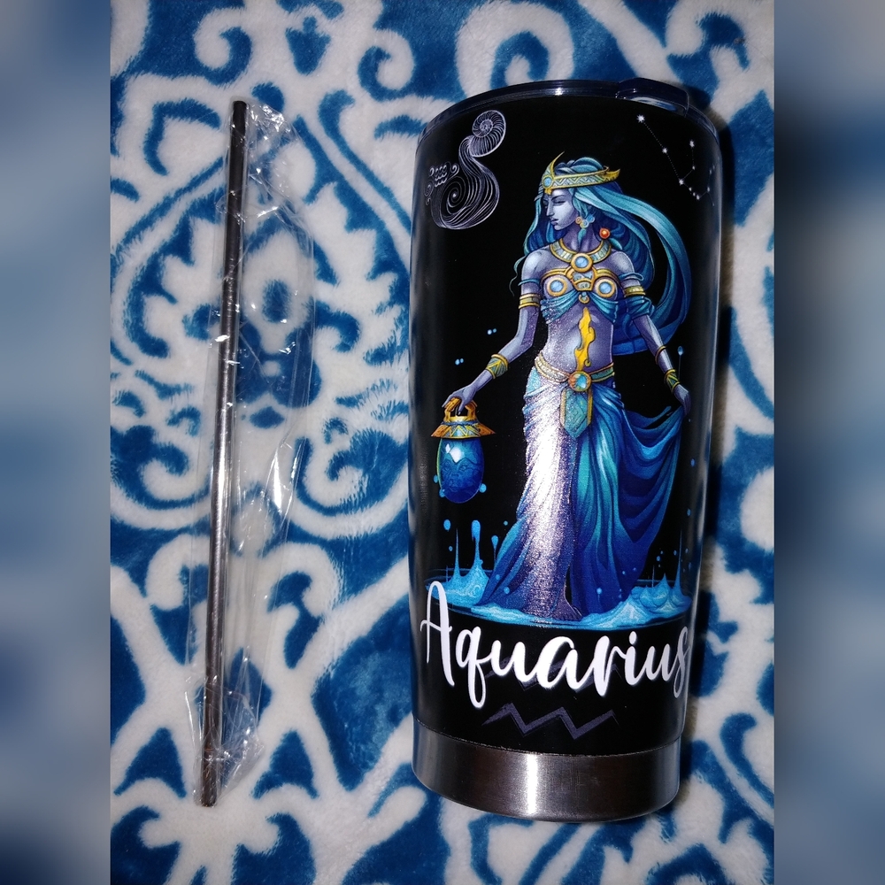 No Brand Name. Aquarius Insulated Tumbler with straw. Brand new.